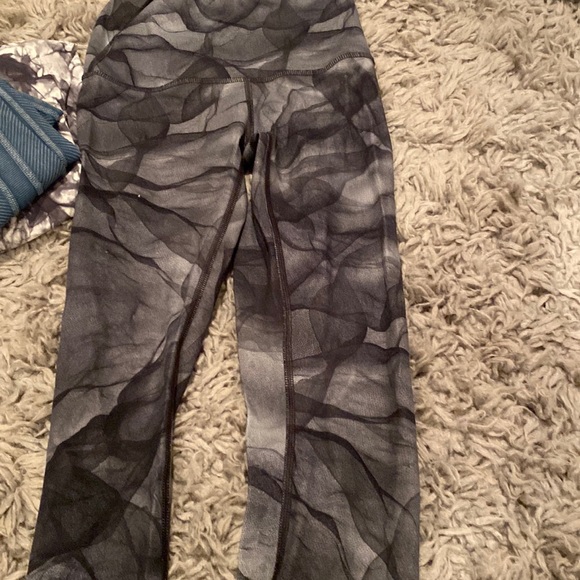 Pattern leggings ! - Picture 1 of 3